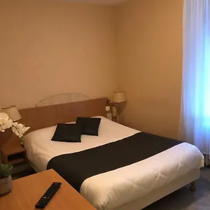 2* Hotel Le Lobreont