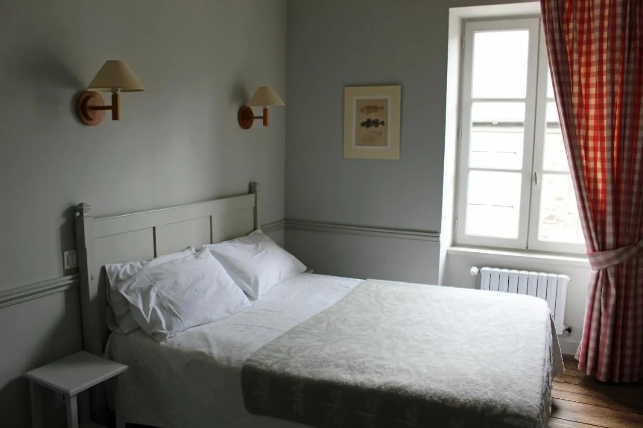 Bed and Breakfast Les Mouettes Сен-Сюльяк Отель типа 